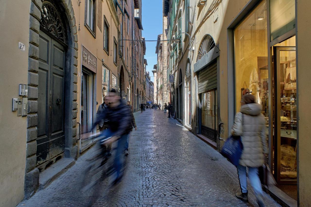 Tranquillo Bilocale In Centro Apartment Lucca Exterior photo